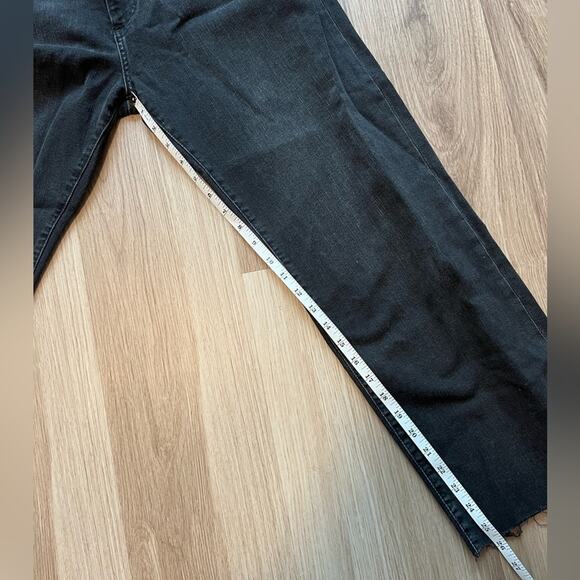 NWT Joe's High Rise Wide Leg Cropped Denim Jeans, Size 32, Isagel - Picture 11 of 11